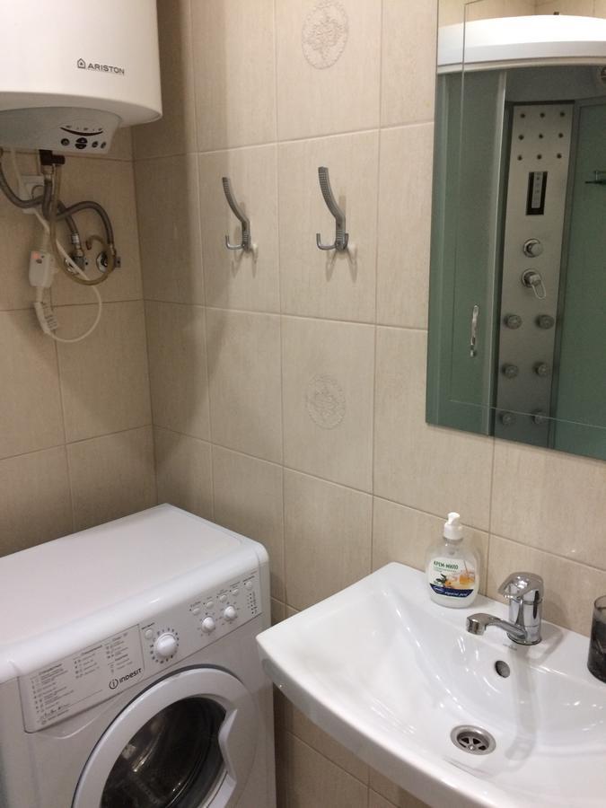 Cozy Apartment Near The Airport "Kyiv" Buitenkant foto